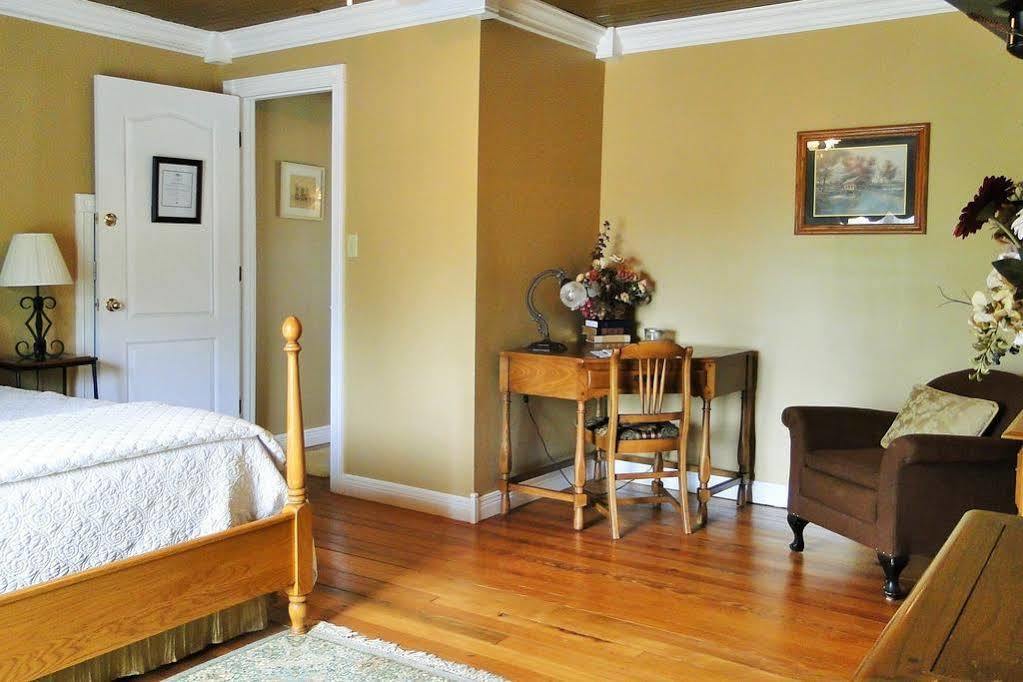 Hill House Bed And Breakfast Loretto Dış mekan fotoğraf